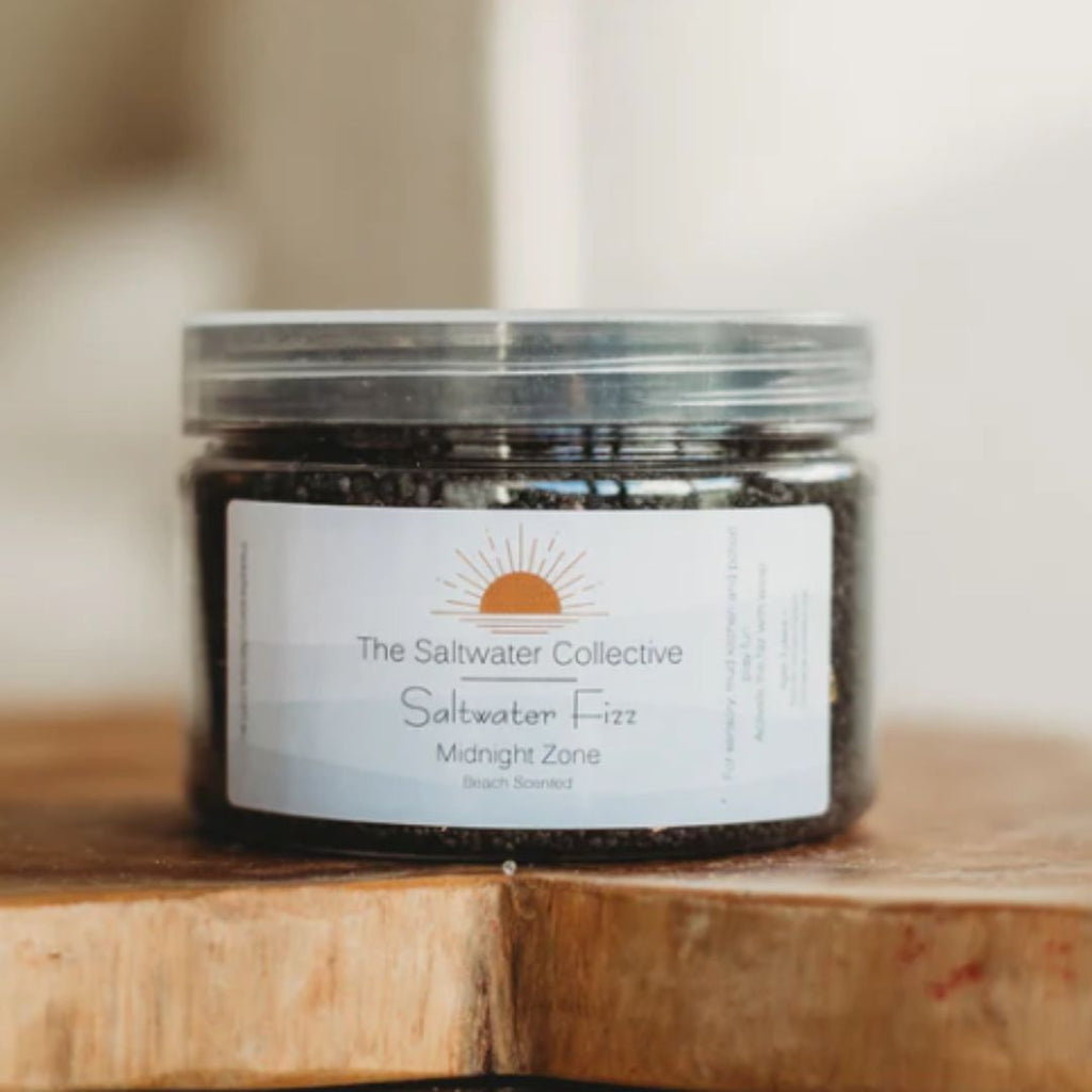 The Saltwater Collective I Essential Oil Scented Midnight Water Saltwater Fizz -250g