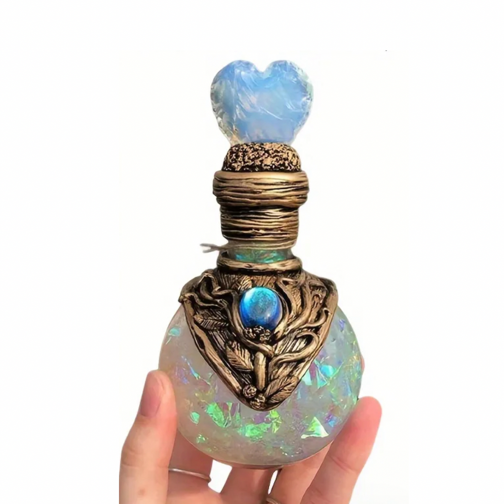 Pickwick and Sprout I Magical Potion Bottle Decoration