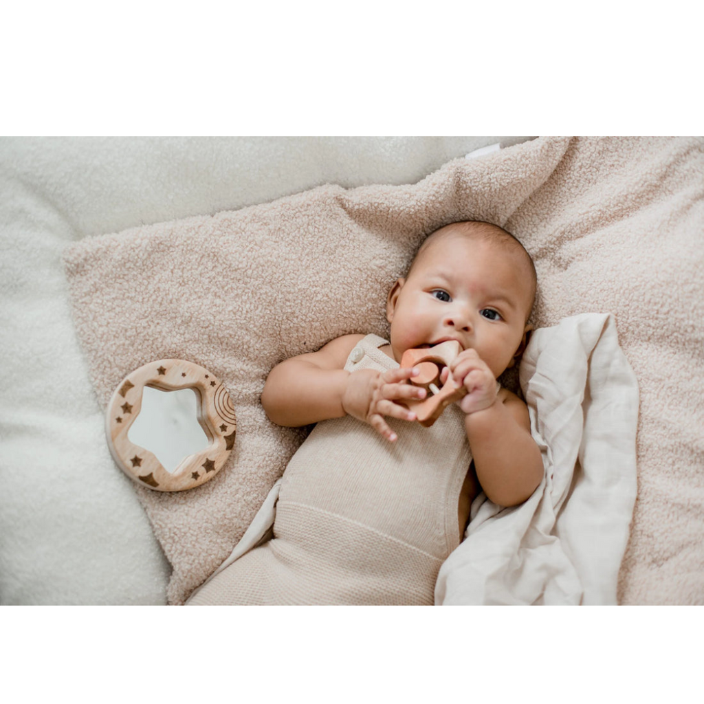 Qtoys | Baby Deluxe - Star Rattle and Baby Mirror