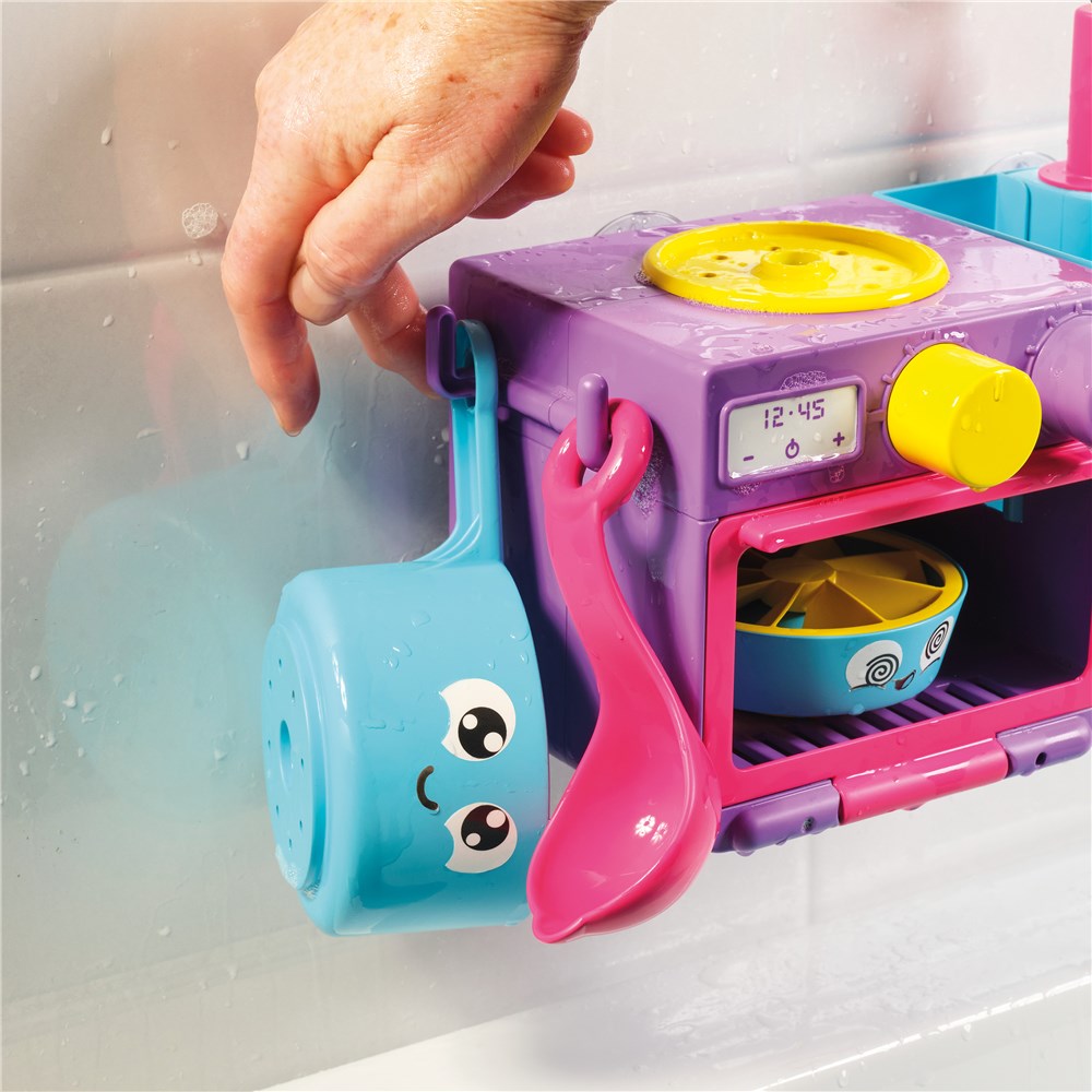 Toomies I Bubble and Bake Bathtime Kitchen