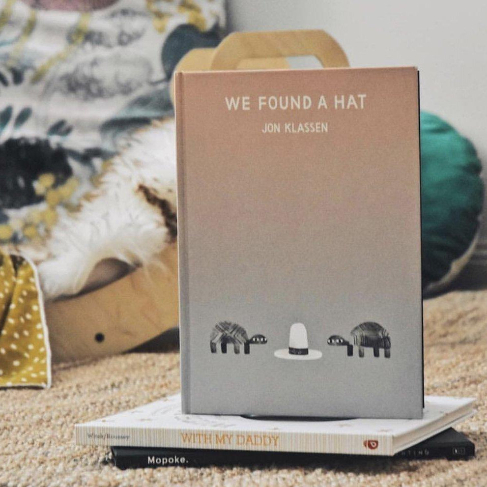Jon klassen we found a hat hotsell