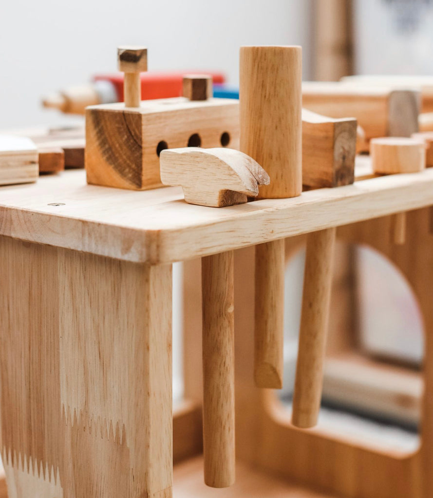 Qtoys | Wooden Work Bench